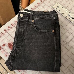 Levi’s Black Ribcage Crop Boot